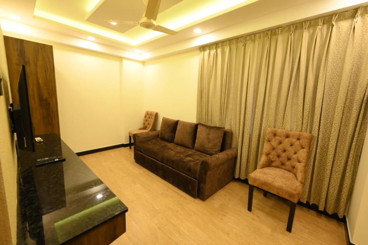 Meenakshi Inn Udupi Kültér fotó